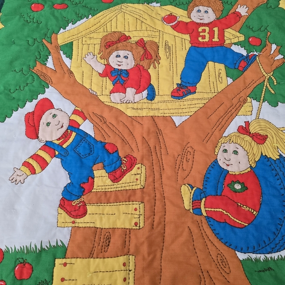 Vintage Cabbage Patch Quilt Blanket 43” X 33” Crib Baby Wall Hanging - Picture 4 of 11